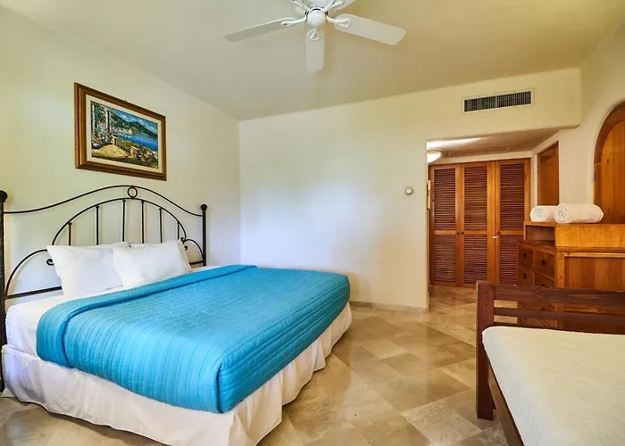 Beachfront Appt With Amazing Pool In Pto Aventuras