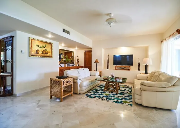Apartment Beachfront Appt With Amazing Pool In Pto Aventuras