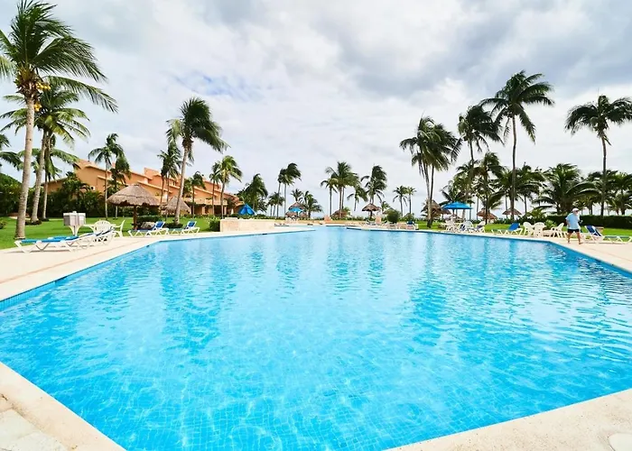 Beachfront Appt With Amazing Pool In Pto Aventuras * Puerto Aventuras