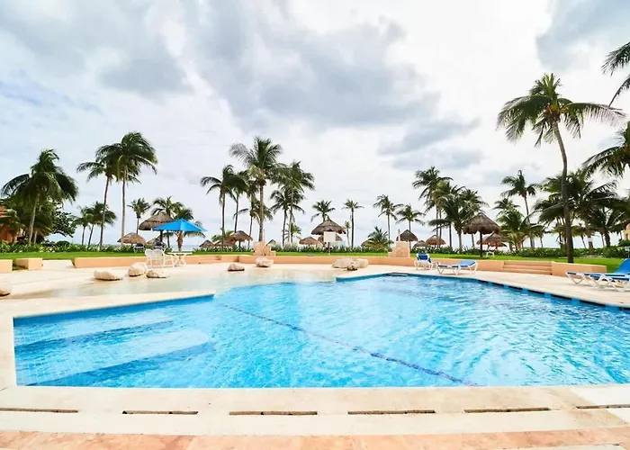 Apartment Beachfront Appt With Amazing Pool In Pto Aventuras *