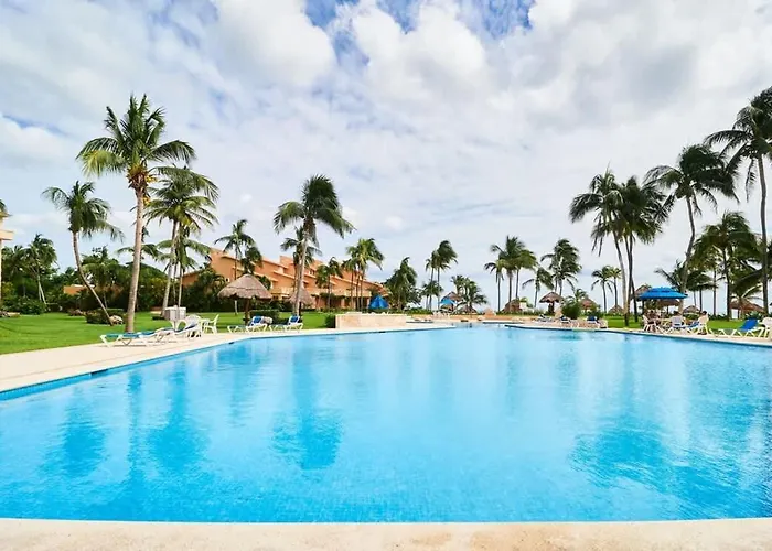Beachfront Appt With Amazing Pool In Pto Aventuras * Puerto Aventuras